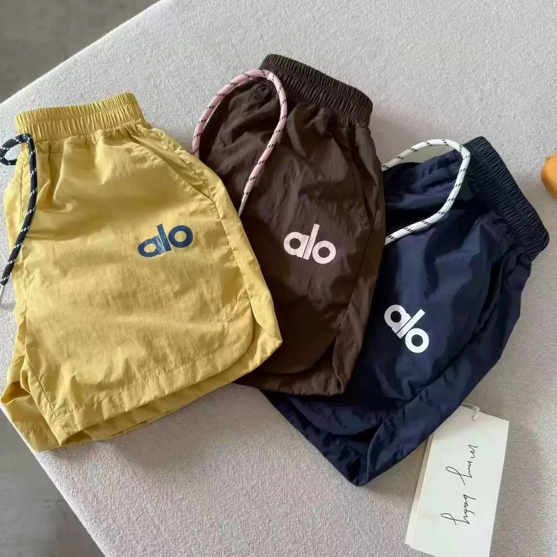 2025 New Kids Shorts Set Navy Yellow Contrasting Two-Piece — feature 5