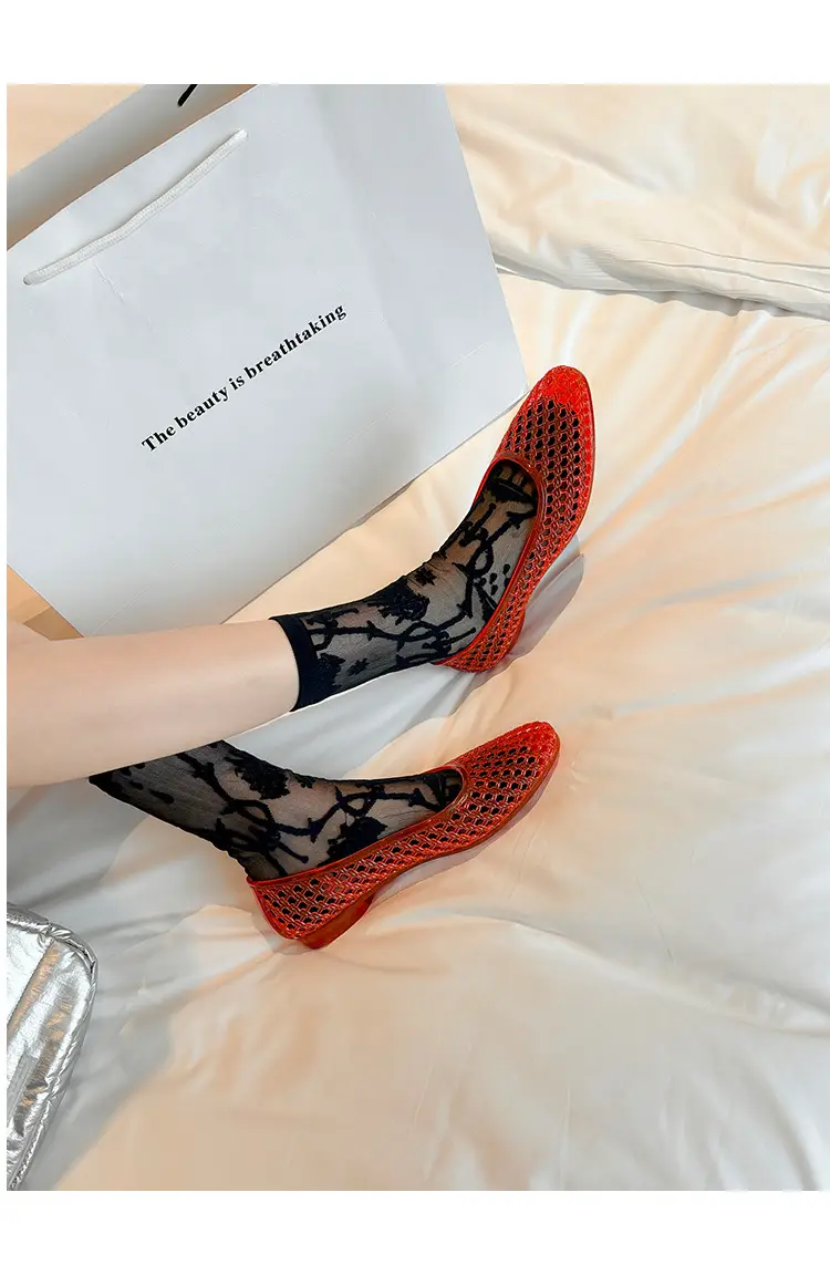 Korean Jelly Shoes, Shallow Mouth Flats, Crystal Pvc Outdoor Casual Pointed Toe Sandals and Slippers, One-Leg Cut Out Dance Shoes — feature 33