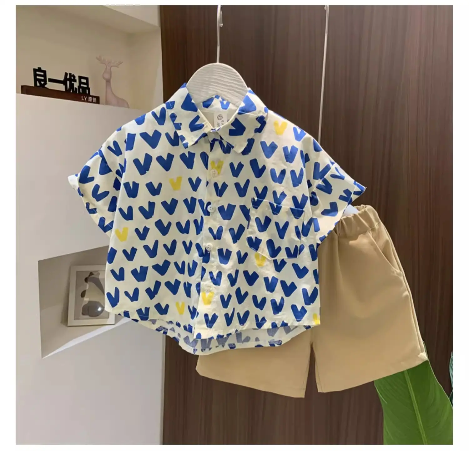 Boys Heart Print Short Sleeve T-Shirt Blue Yellow — feature 8