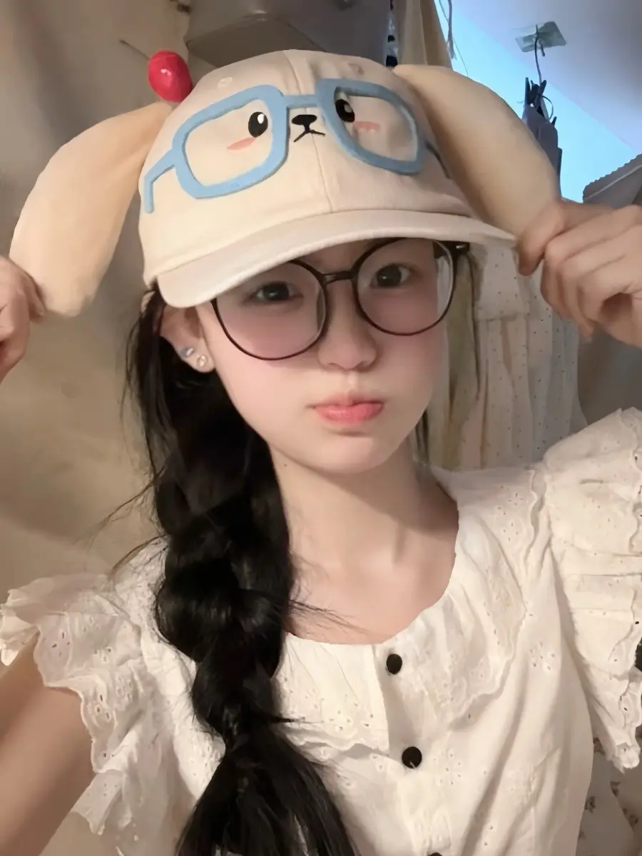 Cute Cartoon Cap with Cherry Glasses & Wide Brim for Women — feature 6