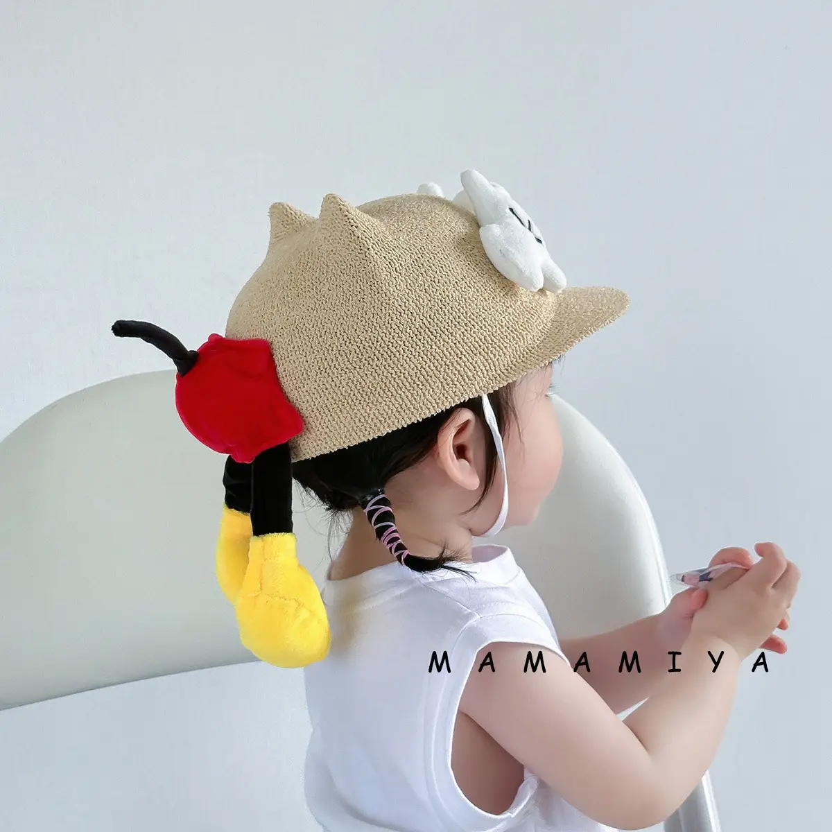 Baby Straw Hat with Hands Covering Face for Kids — feature 3