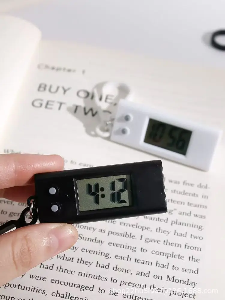 Triangular Digital Watch Keychain for Students 2024 — feature 6