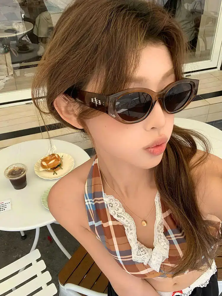 Women Cat-Eye Sunglasses Anti-UV Brown โ feature 11