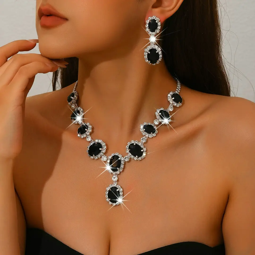 European and American Fashion Colored Diamond Drop-Shaped Super Flash Elegant Set Chain Earrings Necklace Exaggerated Two-Piece Bridal Jewelry Wholesale