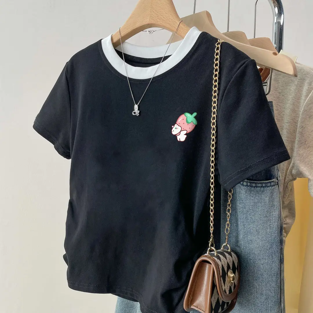 American-Style Right-Shoulder Pure Cotton Short-Sleeved Shirt for Women, New Summer Bottoming Shirt, Slim Design, Sexy Short Top, Trendy