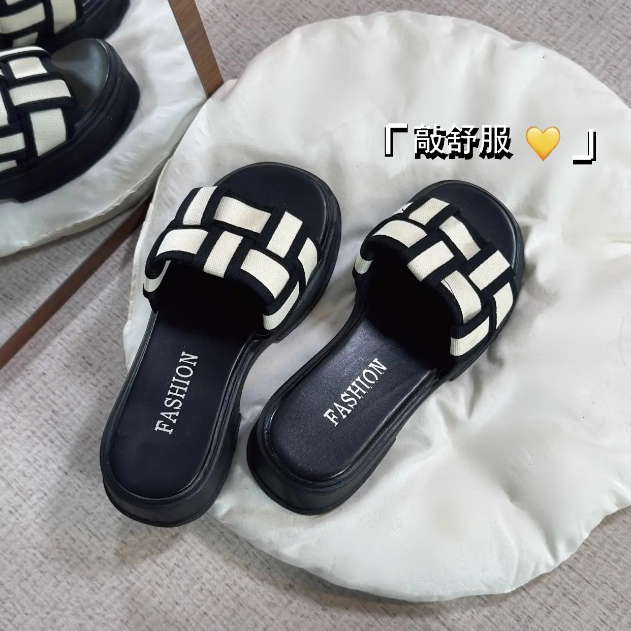 Women Flat Sandals Black White Braided Thick Soles - Image 7