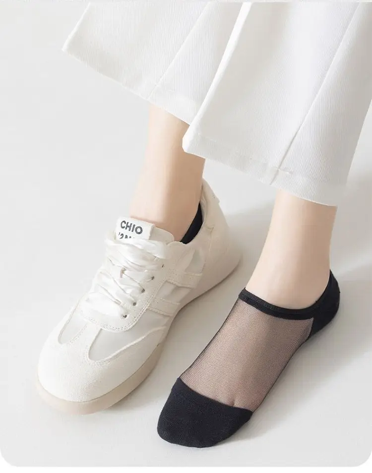 2026 Summer New Style Shallow Mouth Socks for Women, Short Invisible Socks, Glass Silk Transparent Ultra-Thin Women's Socks, Versatile Boat Socks — feature 9