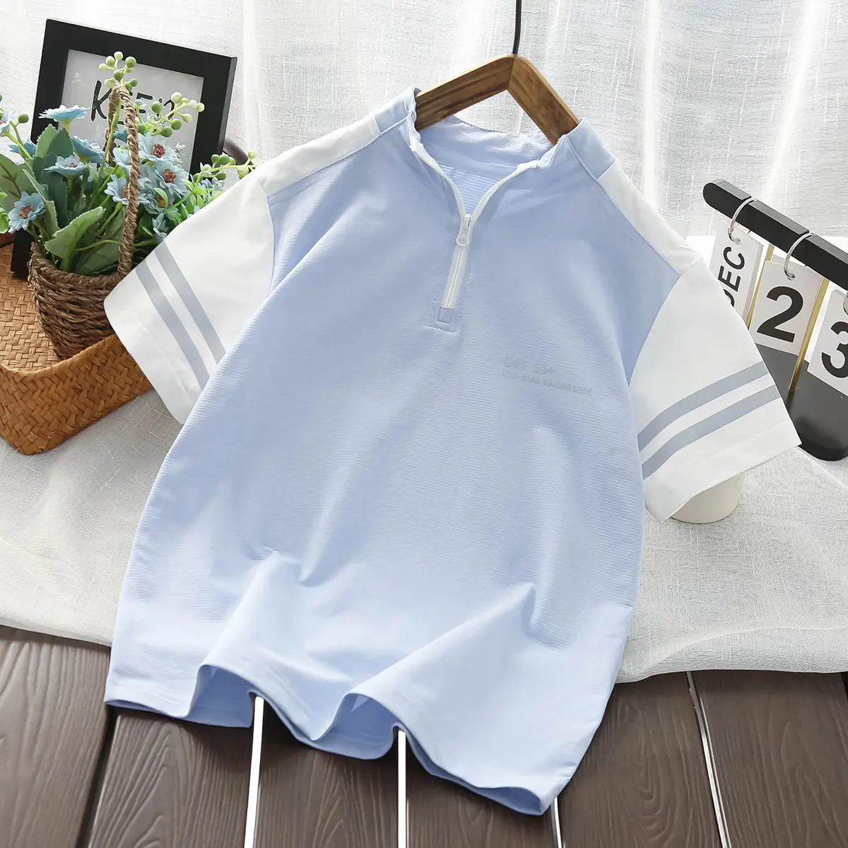 2025 Boys T-Shirt Light Blue Short Sleeve Medium Large — feature 4