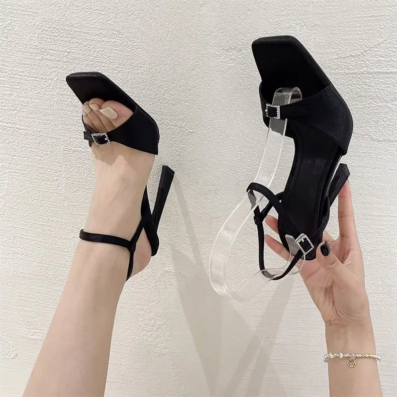 One-Line Buckle Fashion Sandals High Heels Summer New Sexy Open-Toe Stiletto Heels Temperament Goddess Hot Girl French Women — feature 5