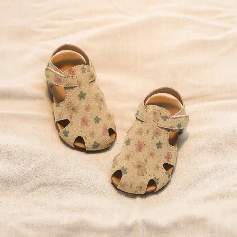 2025 New Summer Girls Sandals Suede Leather Cute Baby Shoes