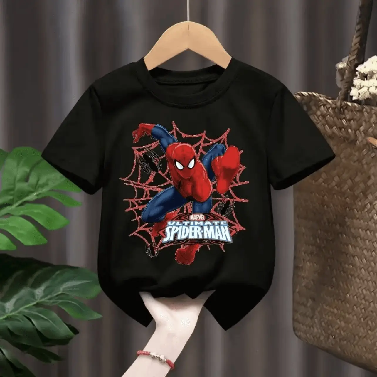 Spider-Man Boys Black T-Shirt Short Sleeve Cartoon