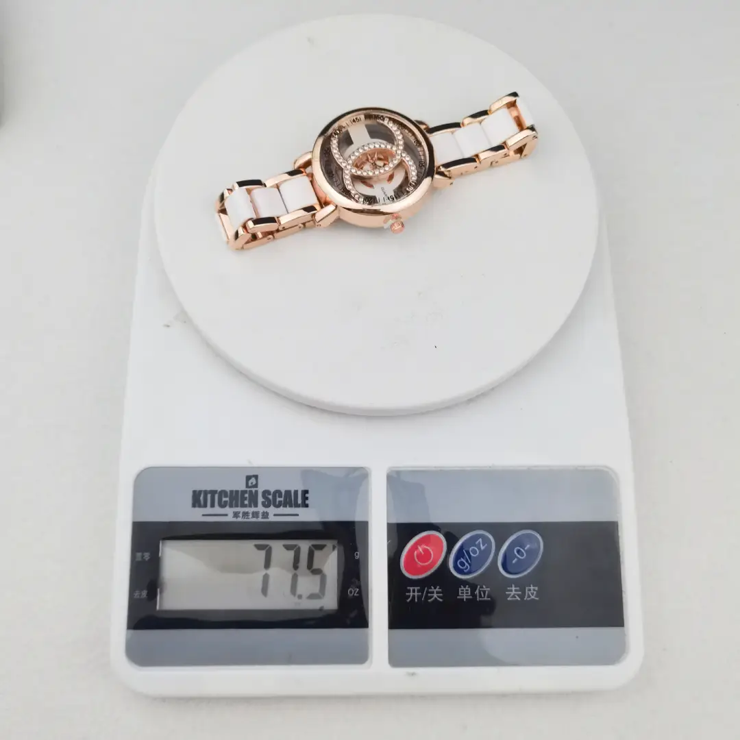 Cross-Border Dropshipping Xiaoxiangjia Hollow Women's Watch Diamond Fashion Quartz Watch Manufacturer Wholesale — feature 7