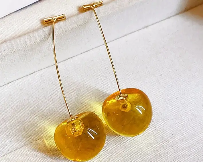 2026 New Cherry Earrings with a Sweet and Stylish Vibe, Versatile for Everyday Wear, Unique and Trendy Design for Women, Ins-Style Niche Fashion Earrings