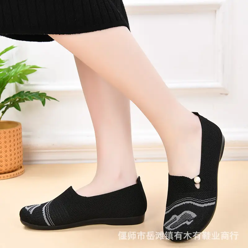 Summer New Style Mesh Casual Versatile Slip-On Old Beijing Cloth Shoes Breathable Soft Sole Comfortable Flat Shoes Mom Shoes - Image 2