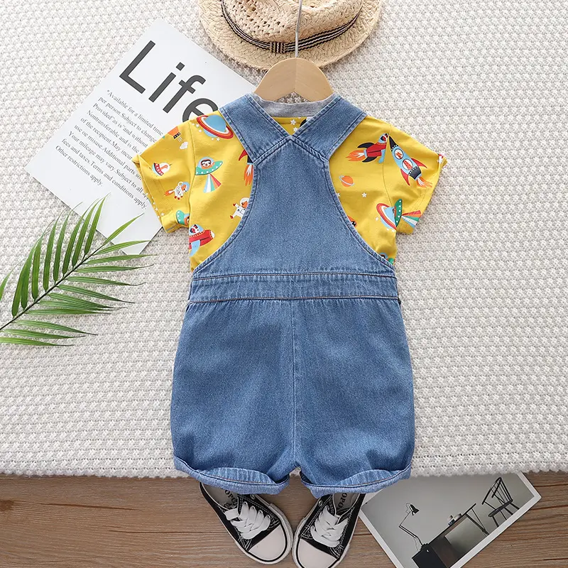 Kids Denim Overalls with Rocket Print 2-Piece Set - Image 4