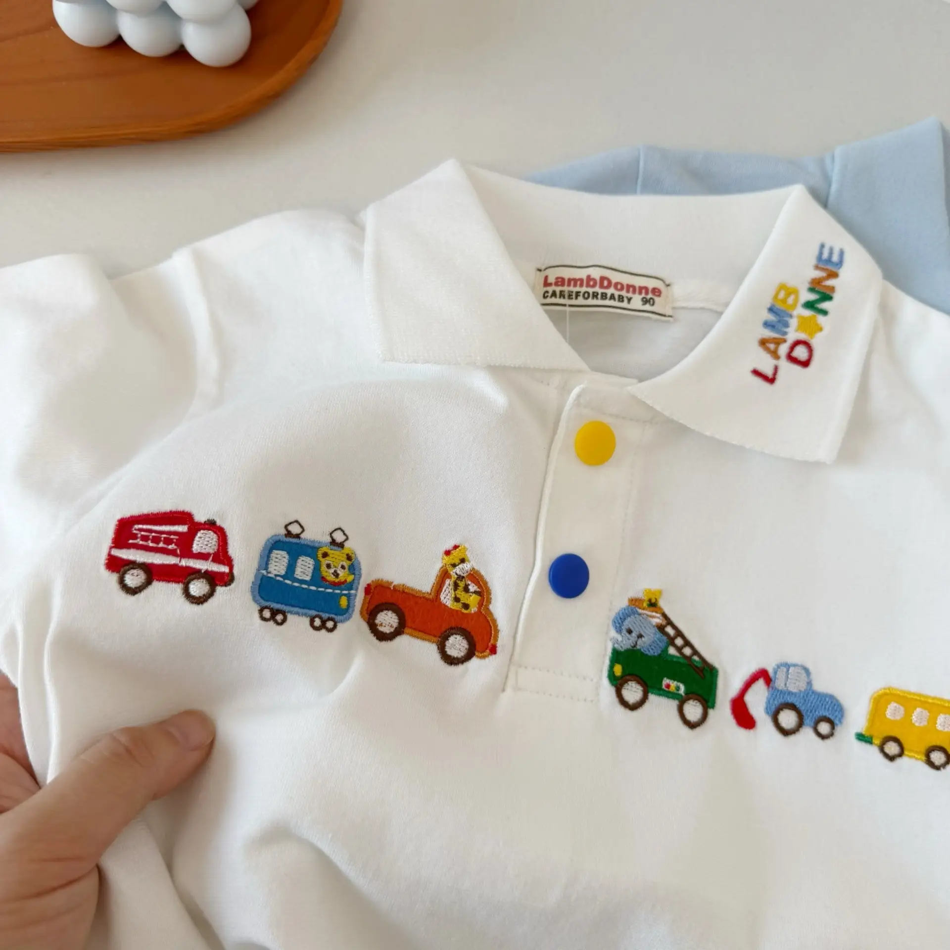 Japanese Style Boys T-Shirt White Blue Car Embroidery Polo — feature 10