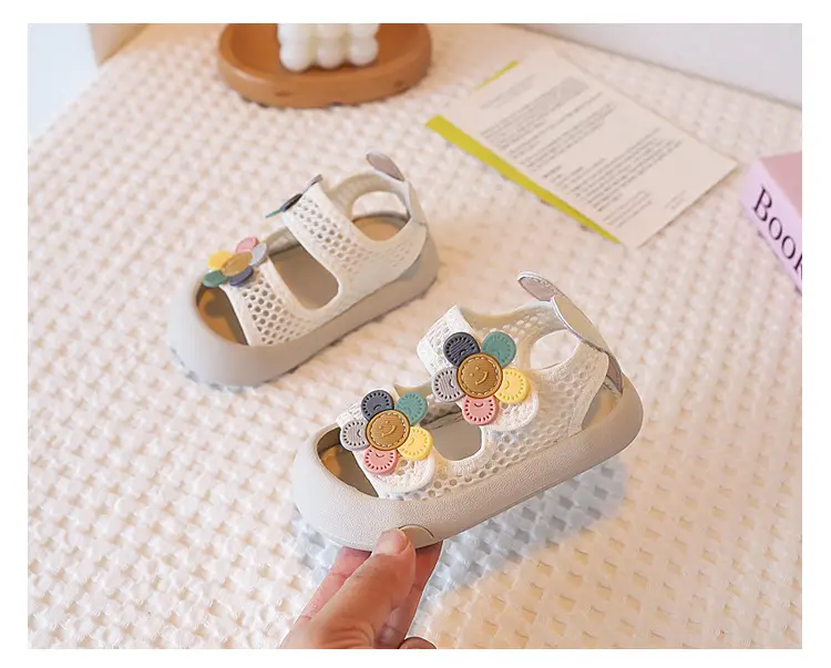 Baby Girl Flower Sandals White Mesh 2025 — feature 9