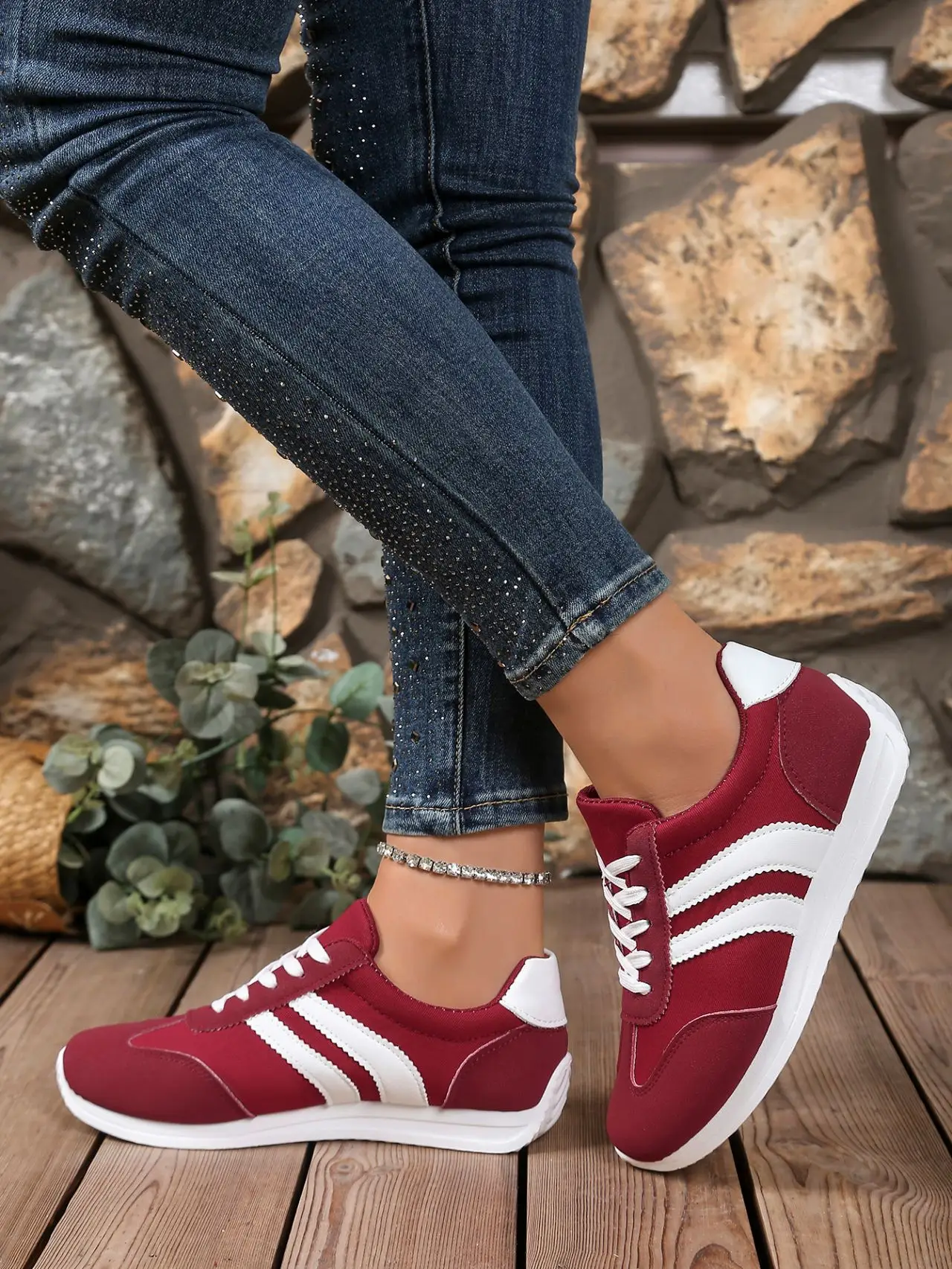 Women's Maroon Casual Sneakers 2025 Spring Fall Lightweight — feature 12