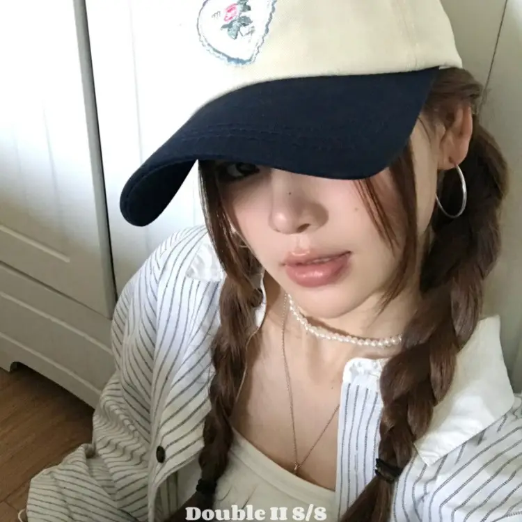 Pink Heart Stitched Baseball Cap for Women - Image 5