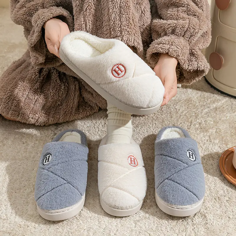 Women's Winter 2025 New Indoor Home Thick-Soled Plush Slippers with Soft Cushioning for Women - Image 9