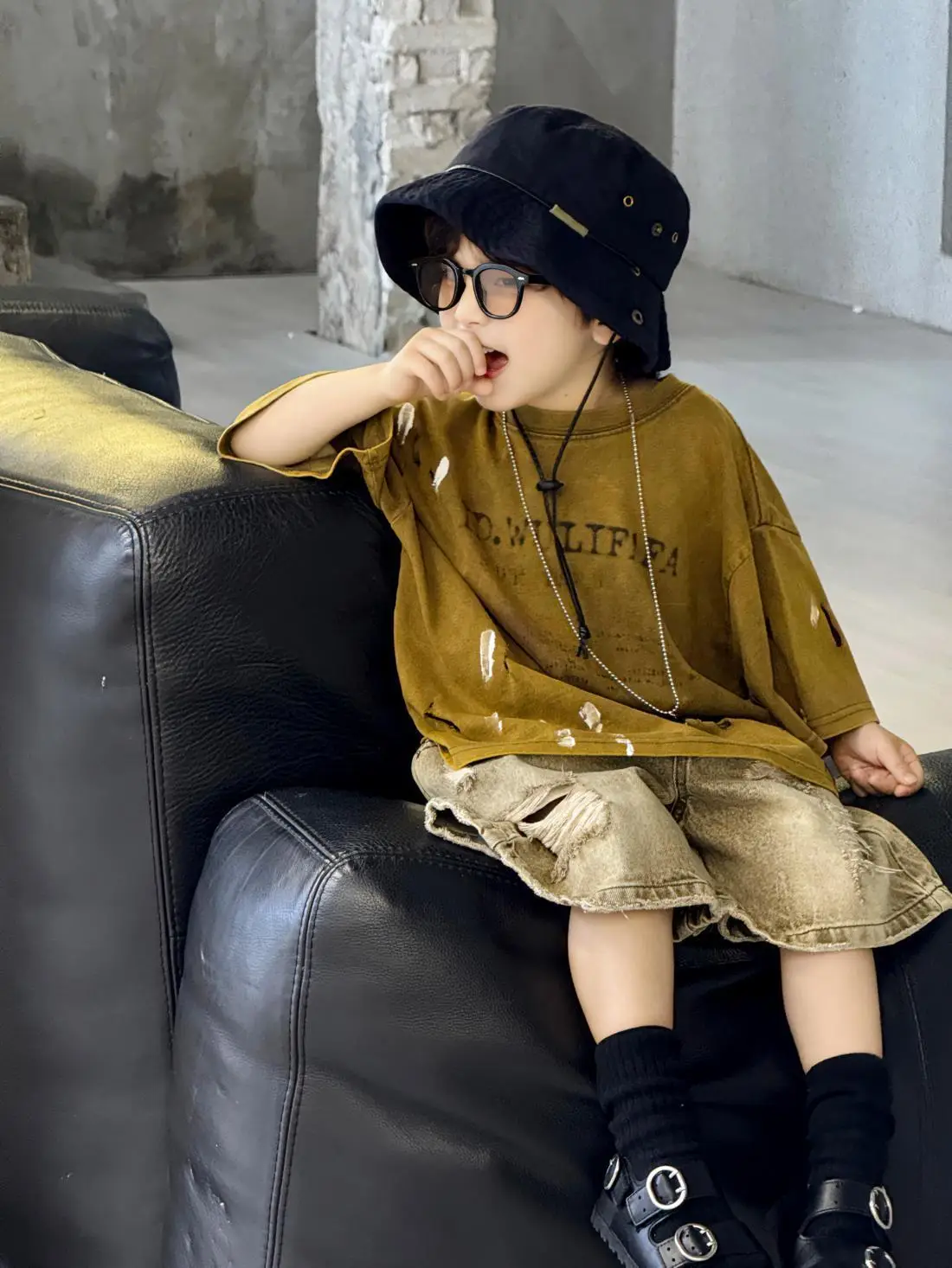 Boys Ripped Tie-Dye T-Shirt with Denim Shorts 2025 — feature 4
