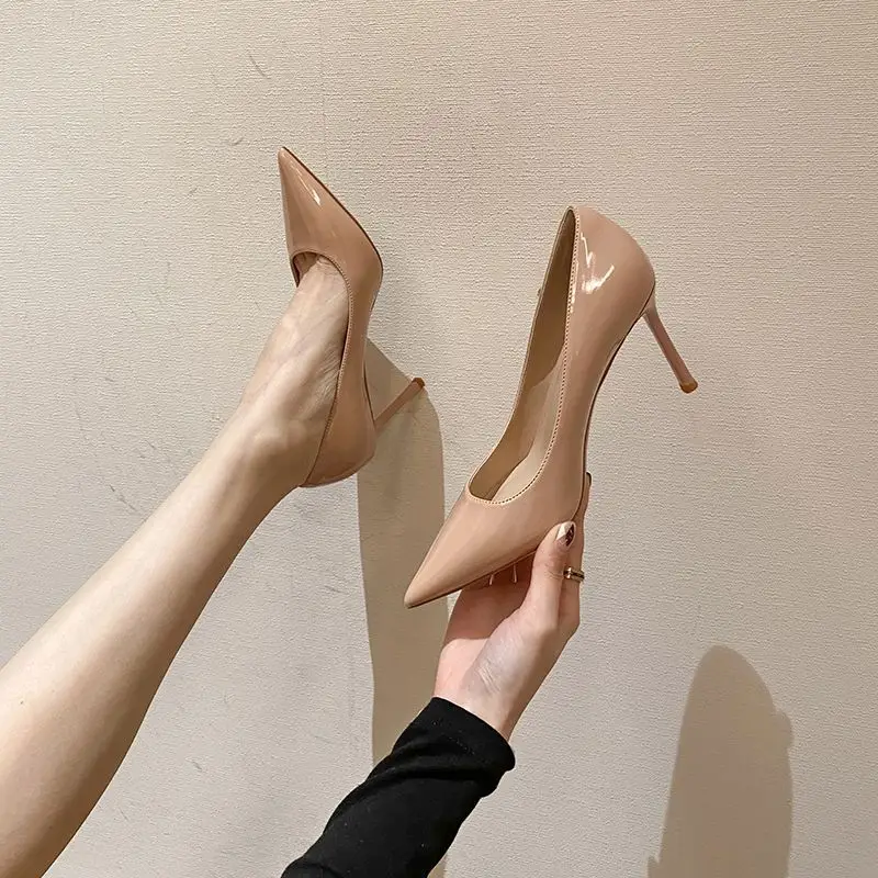 High-Heeled Shoes for Women, 2026 New Model, French Niche Design, Nude Color, Pointed Toe, Thin Heel, Comfortable for the Feet, Professional Single Shoes - Image 4