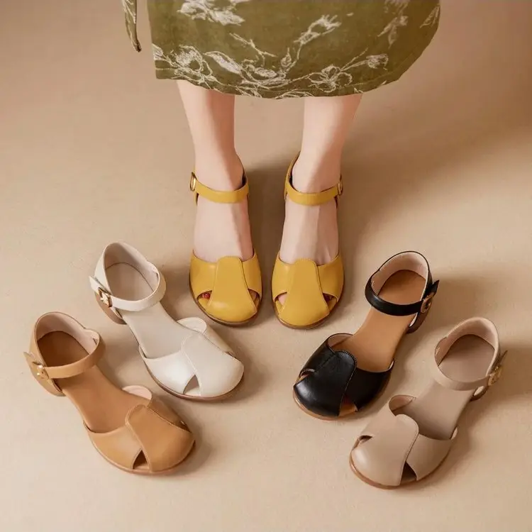 Round-Toe Retro Closed-Toe Sandals for Women, New Summer 2024 Style with Chunky Heels, Single Strap, Hollow Roman High-Heeled Sandals — feature 4