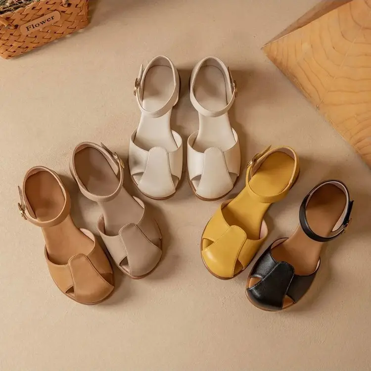 Round-Toe Retro Closed-Toe Sandals for Women, New Summer 2024 Style with Chunky Heels, Single Strap, Hollow Roman High-Heeled Sandals — feature 5