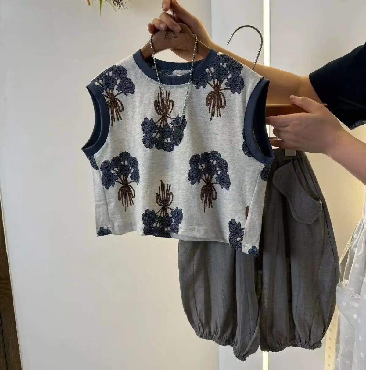 Boys Printed Sleeveless Vest & Loose Pants 2025 — feature 4