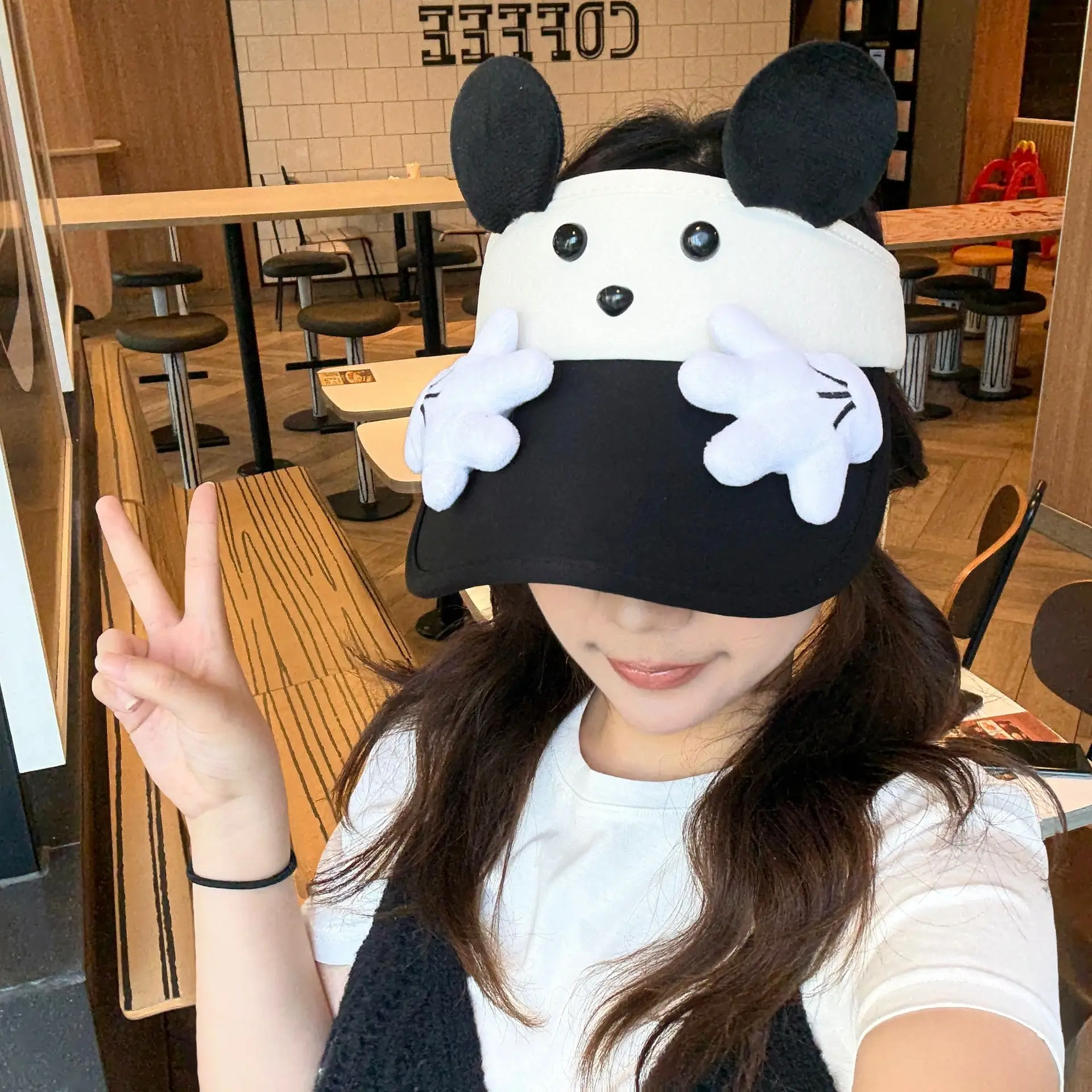 Cute Cartoon Sun Hat for Girls with White Beanie — feature 21