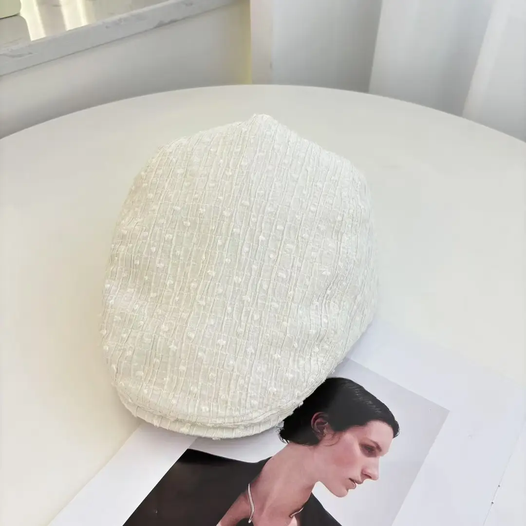Japanese Retro Black Knitted Face Cap for Women - Image 2
