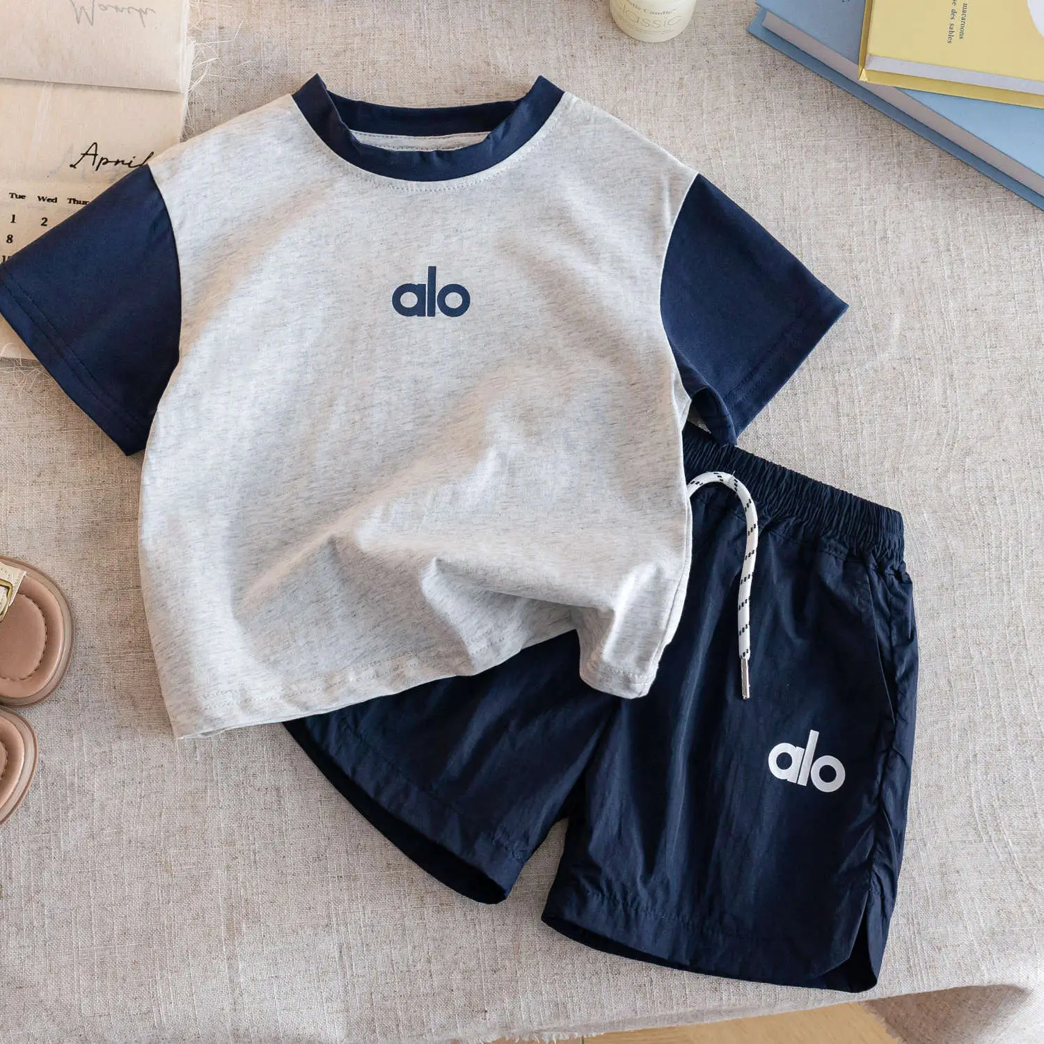 2025 Kids Boys Contrast Two-Piece Short Sleeve Set — feature 4