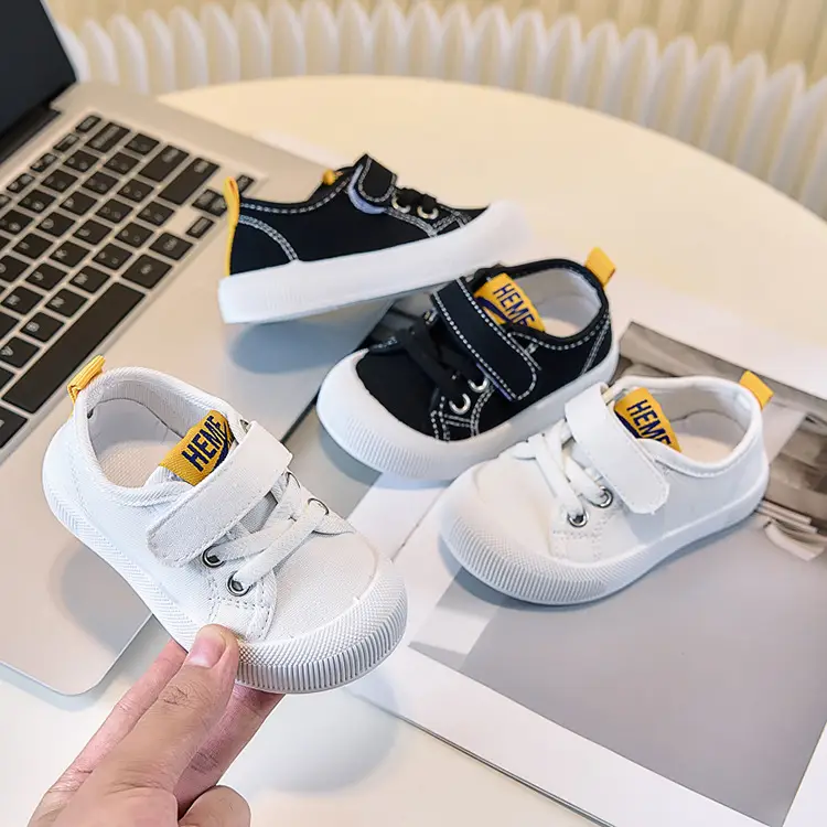 White Korean Style Baby Shoes for Boys Toddler — feature 2