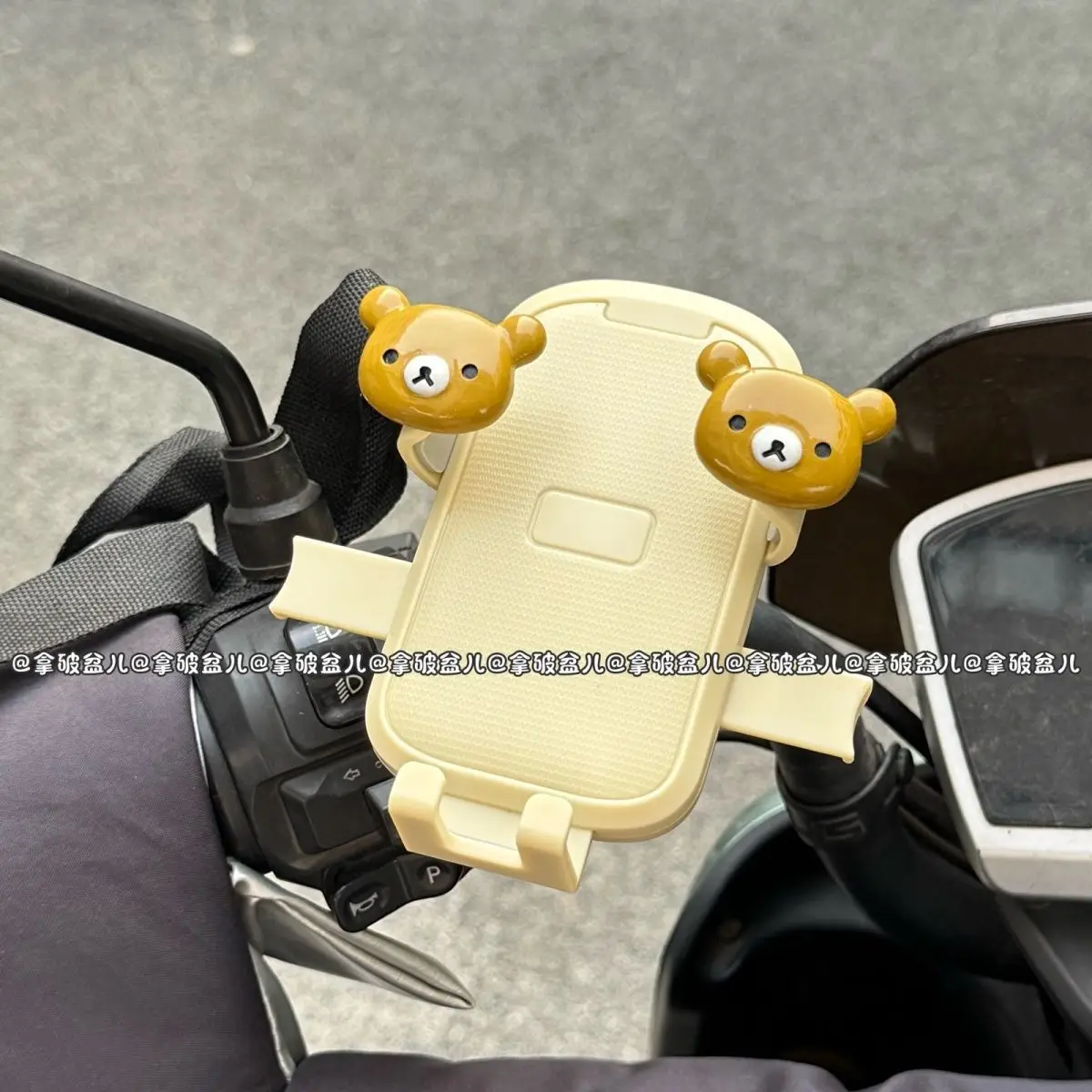 Electric Bike Mobile Phone Holder Pink & Green with Cute Bear Design