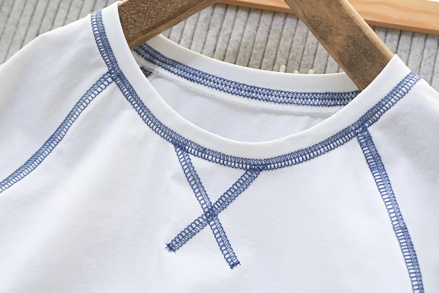 Special Qingdao Boys Summer Hemp Silk T-Shirt Medium Large — feature 2
