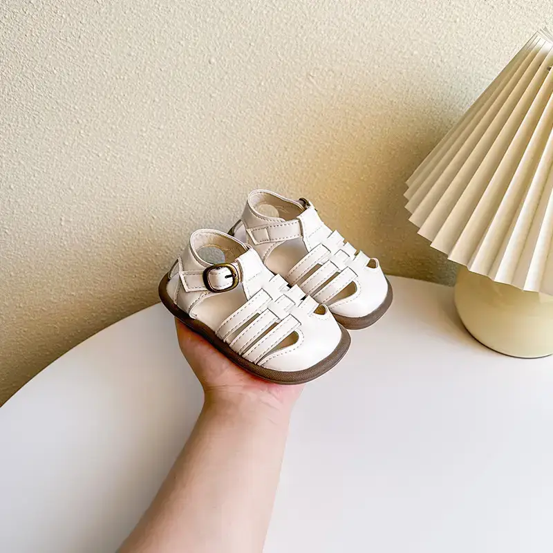 Black Adjustable Toddler Sandals for Small Feet — feature 10