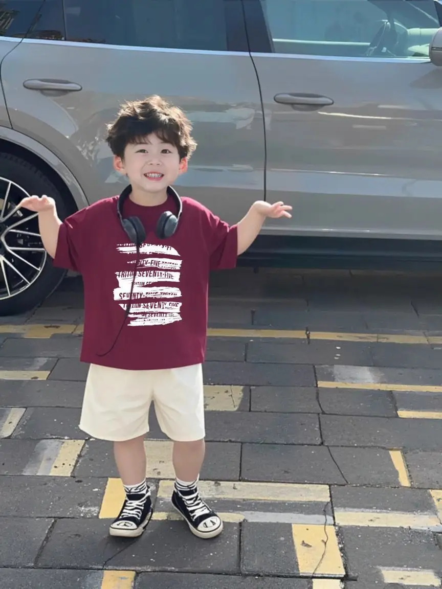 Cool Printed T-Shirt Set for Boys Summer Wear — feature 2