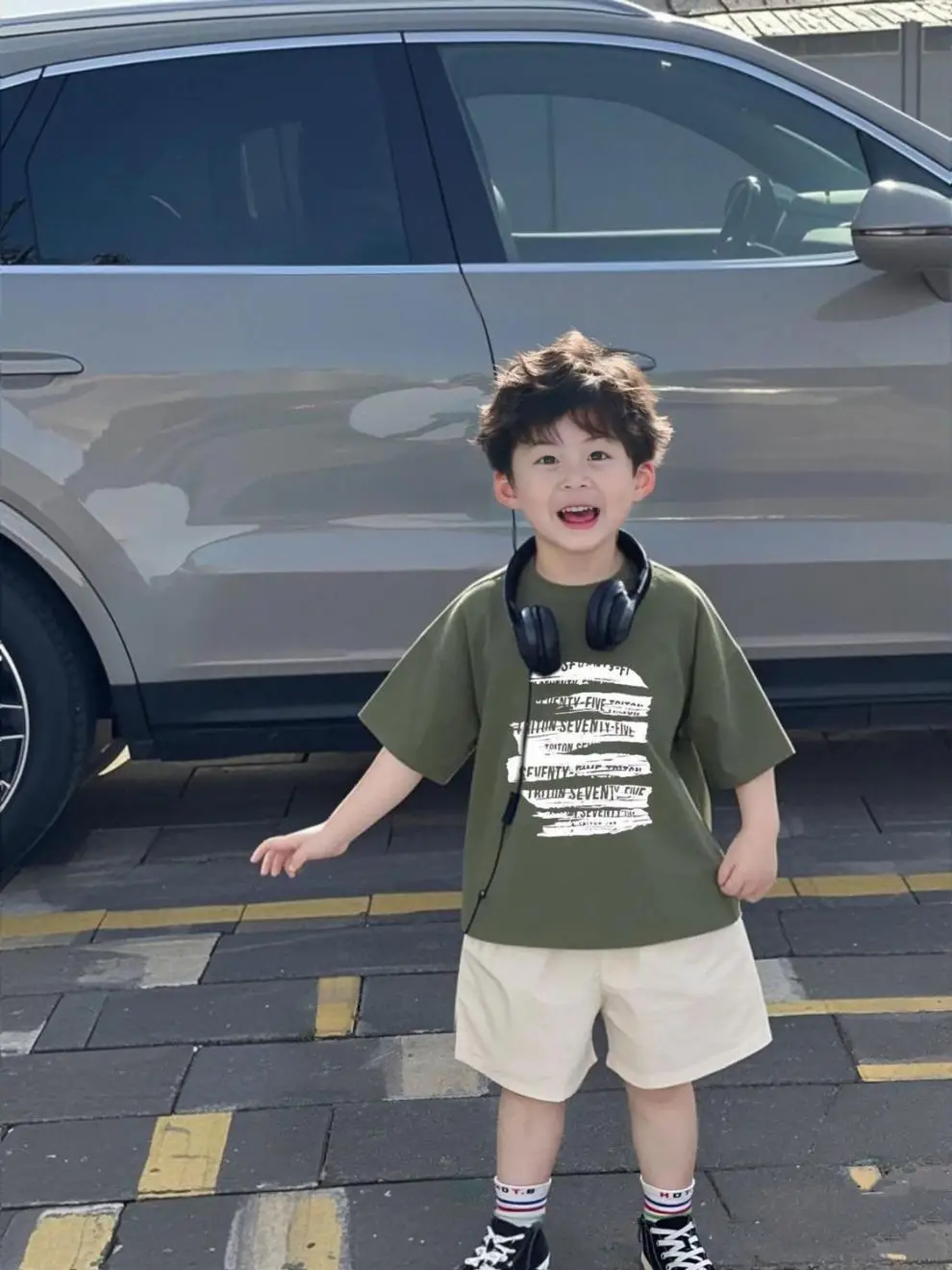 Cool Printed T-Shirt Set for Boys Summer Wear — feature 3
