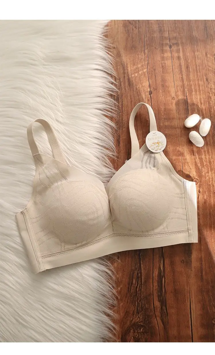 Super Soft Seamless Intimates for Women with Small Breasts, Push-Up, Comfortable, Anti-Sagging, Wire-Free Adjustable Autumn and Winter Bra — feature 9