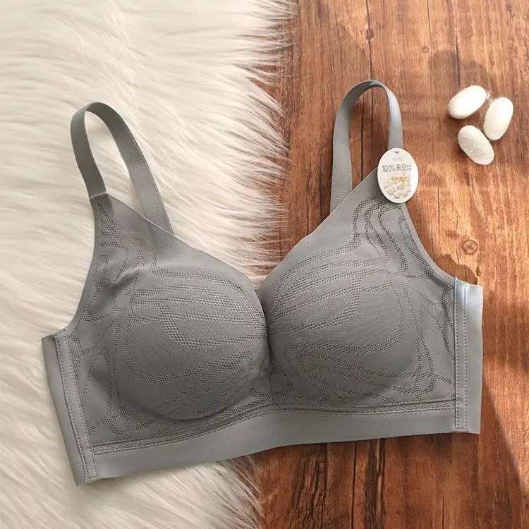 Super Soft Seamless Intimates for Women with Small Breasts, Push-Up, Comfortable, Anti-Sagging, Wire-Free Adjustable Autumn and Winter Bra