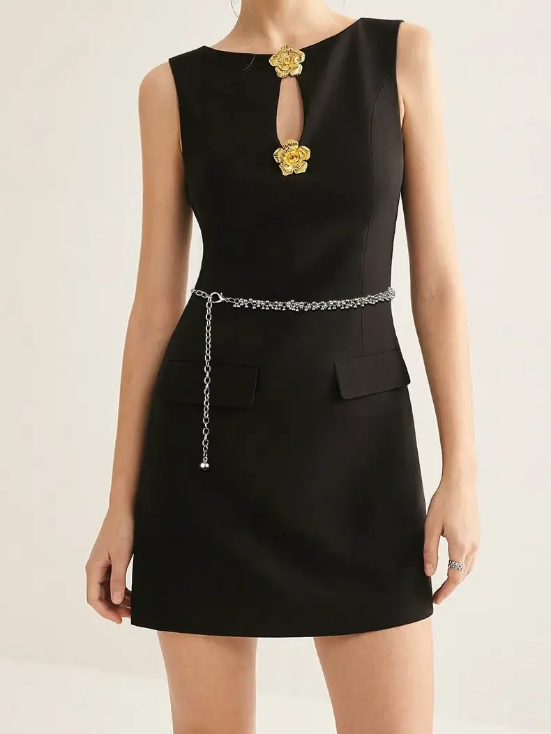 French Retro Silver Waist Chain for Women — feature 1