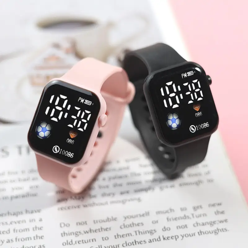 Spot Cross-Border Y1 Football Led Watch White Digital Watch — feature 11