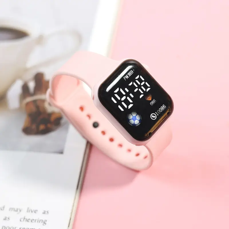 Spot Cross-Border Y1 Football Led Watch White Digital Watch — feature 2