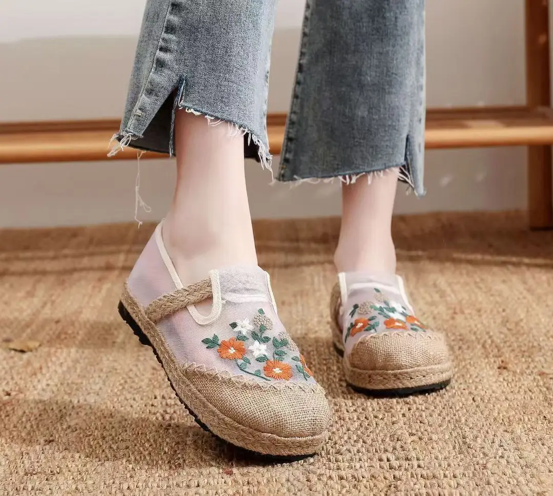 New Old Beijing Cloth Shoes Summer Women's Retro Soft-Soled Non-Slip Mesh Embroidered Shoes One-Legged Lazy Flat Slippers — feature 6