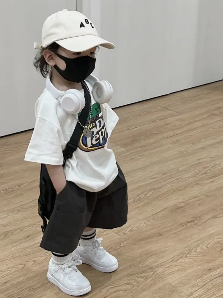 Jiaru Meng Boys White Cotton Summer Suit 2025 — feature 6