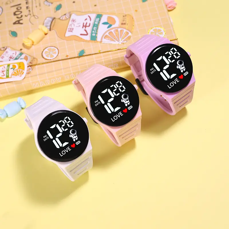 Trendy Tech Watch for Students Love 17:29 — feature 3