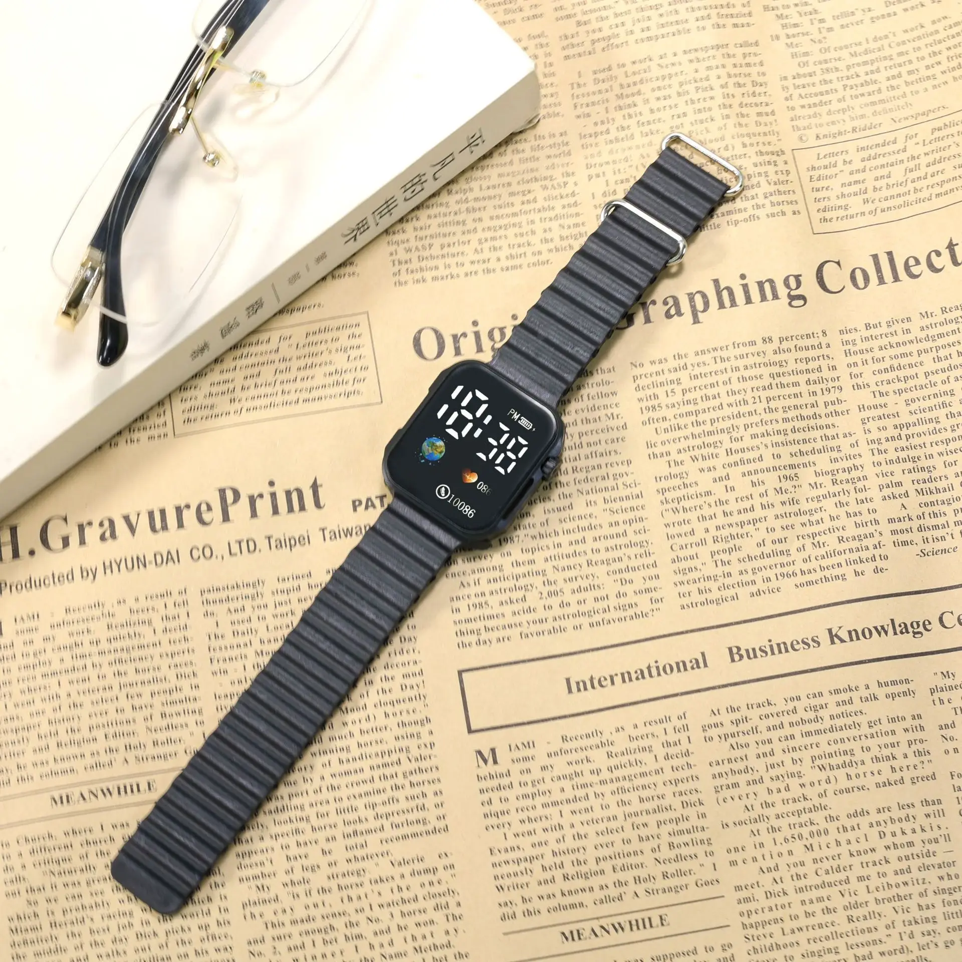 Pink Digital Display Student Watch for Men Women Teenagers — feature 11
