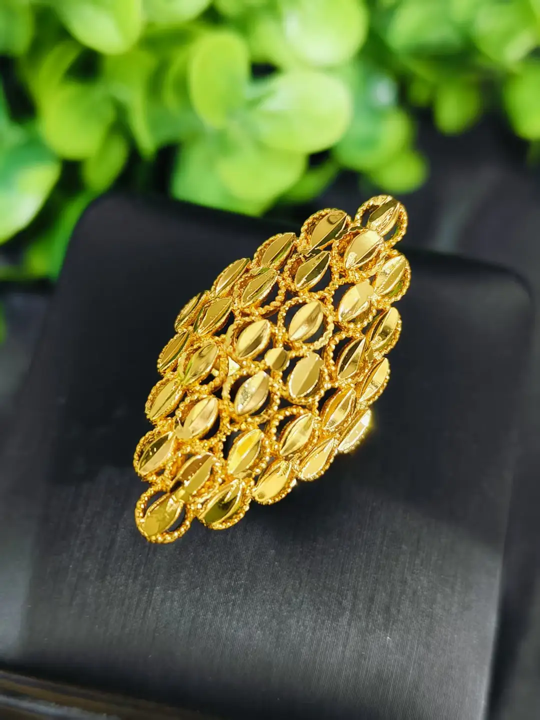 Cross-Border Hot-Selling Exquisite 24K Gold Flower Women's Ring That Does Not Fade Niche Design Middle East Dubai Elegant Wholesale — feature 16