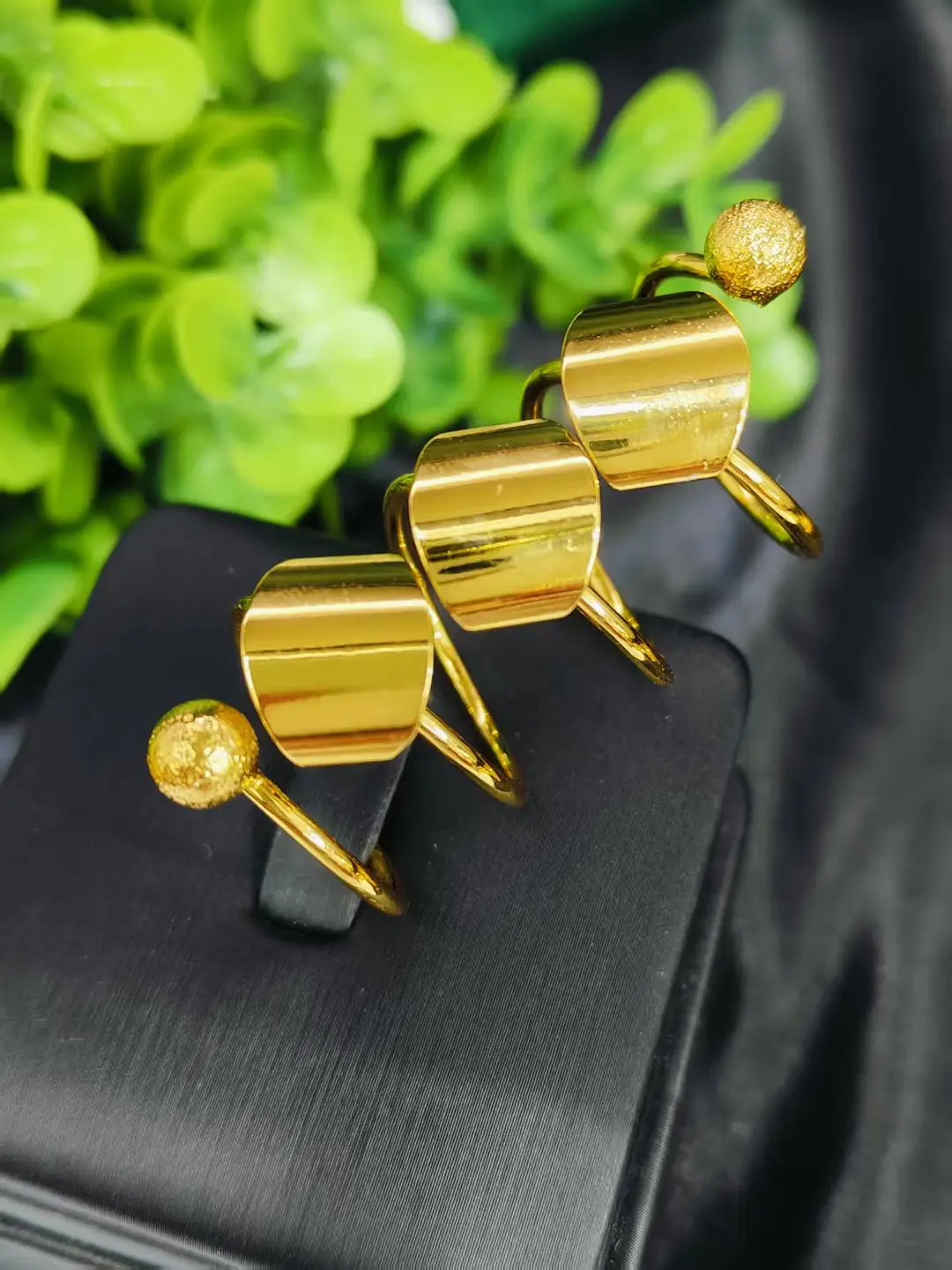 Cross-Border Hot-Selling Exquisite 24K Gold Flower Women's Ring That Does Not Fade Niche Design Middle East Dubai Elegant Wholesale — feature 3
