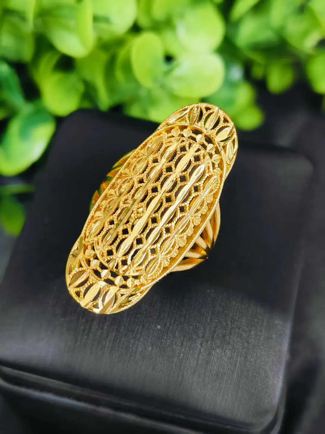 Cross-Border Hot-Selling Exquisite 24K Gold Flower Women's Ring That Does Not Fade Niche Design Middle East Dubai Elegant Wholesale